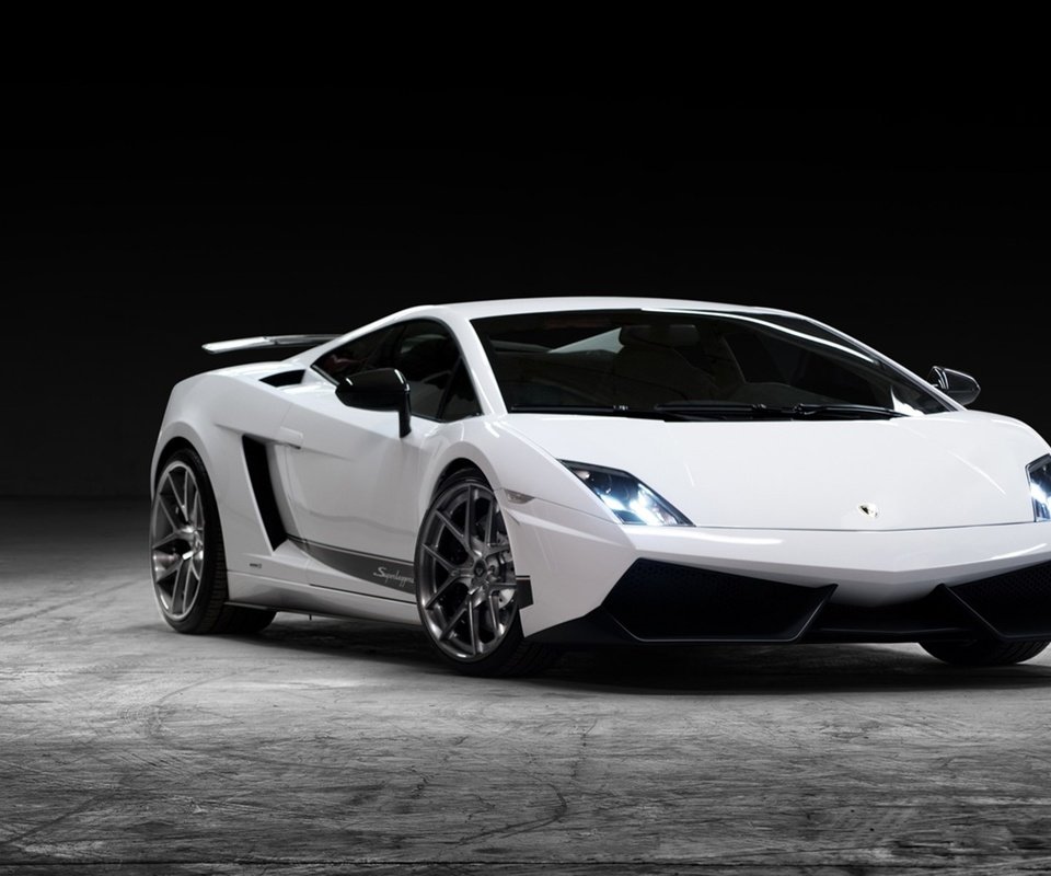 Обои фон, белый, фары, ламборгини, галлардо, background, white, lights, lamborghini, gallardo разрешение 1920x1200 Загрузить