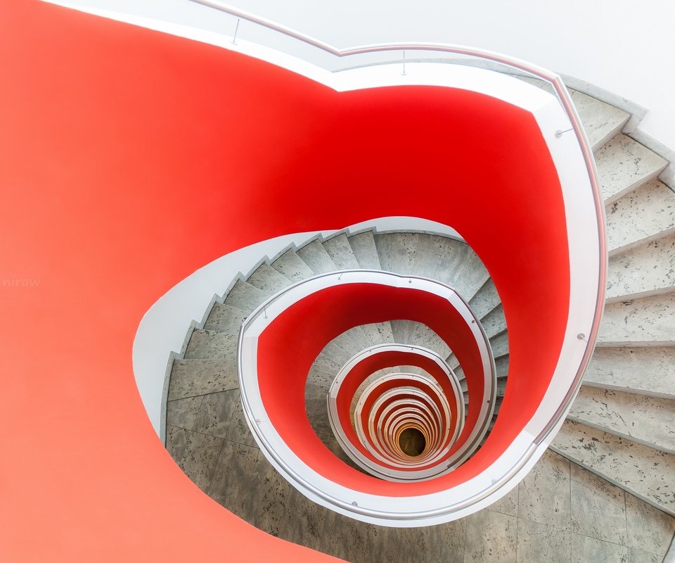 Обои лестница, фон, спираль, ступени, винтовая лестница, ladder, background, spiral, stage, spiral staircase разрешение 2048x1367 Загрузить