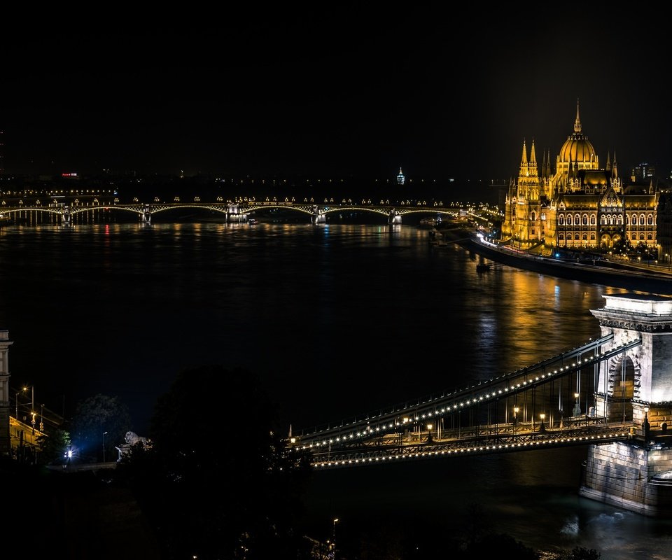 Обои венгрия, будапешт, цепной мост, река дунай, hungary, budapest, chain bridge, the danube river разрешение 2048x1152 Загрузить