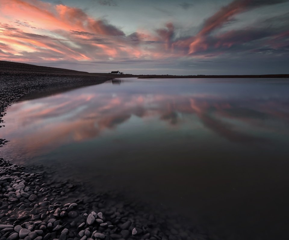 Обои небо, облака, камни, берег, закат, море, the sky, clouds, stones, shore, sunset, sea разрешение 5929x3953 Загрузить