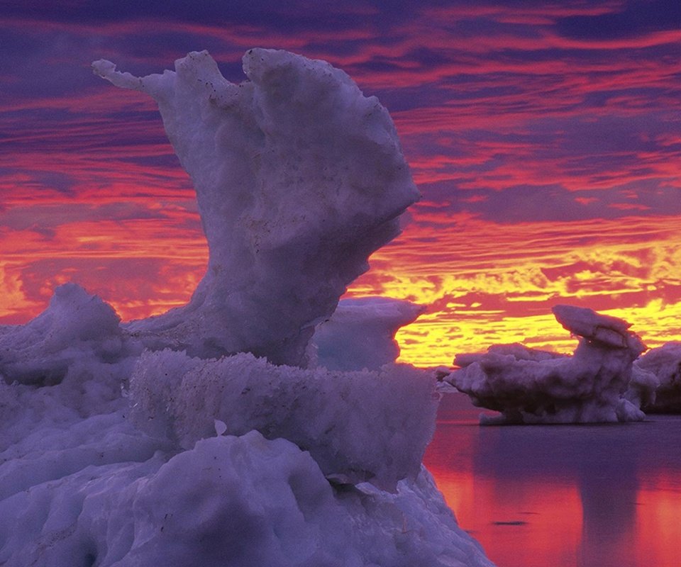 Обои лёд, залив, зарево, канада, гудзон, манитоба, ice, bay, glow, canada, hudson, manitoba разрешение 1920x1080 Загрузить