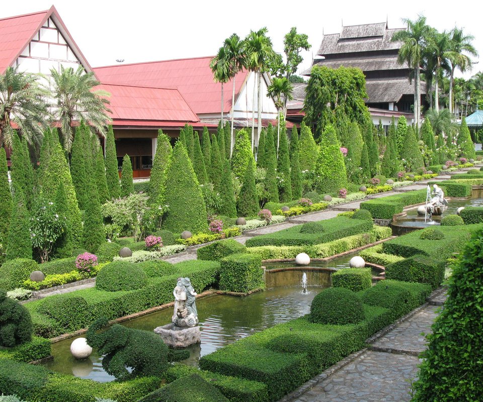Обои дизайн, скульптуры, таиланд, фонтаны, сады, тропический парк нонг нуч, design, sculpture, thailand, fountains, gardens, tropical park nong nooch разрешение 2940x1650 Загрузить