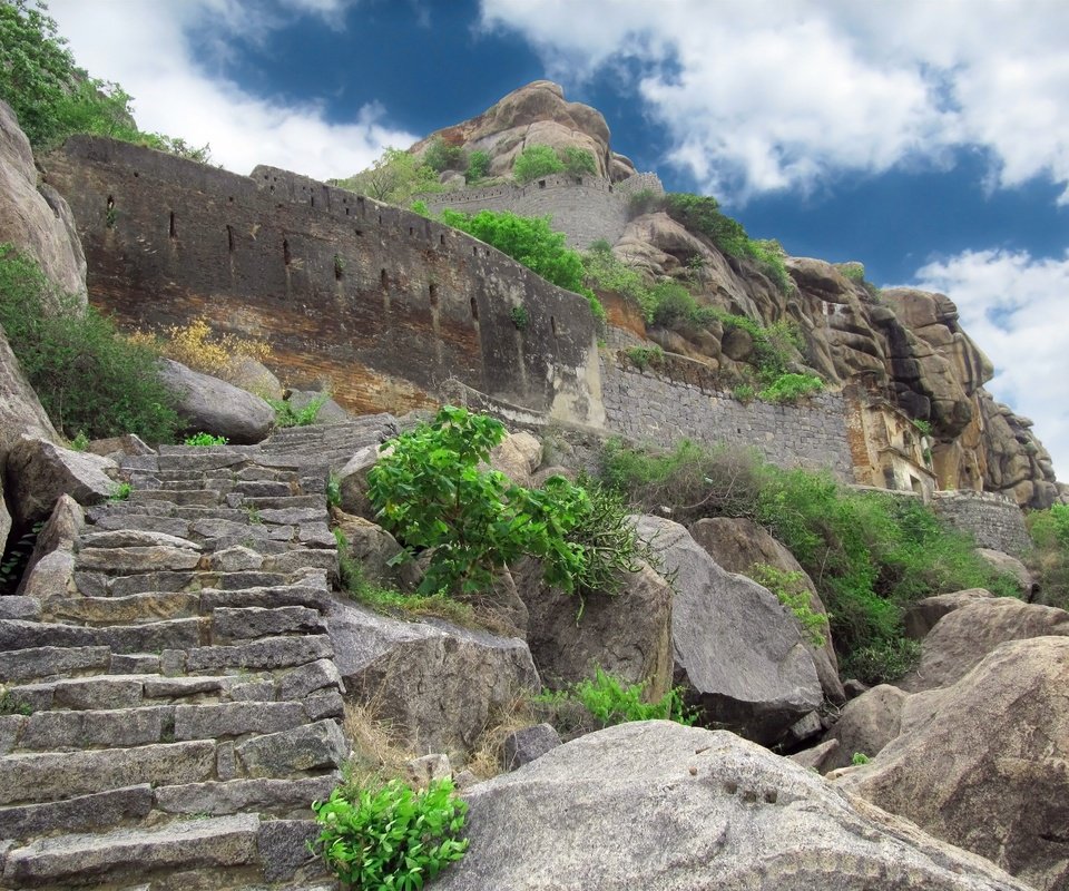 Обои горы, лестница, руины, крепость, форт, индия, mountains, ladder, ruins, fortress, fort, india разрешение 3200x2400 Загрузить