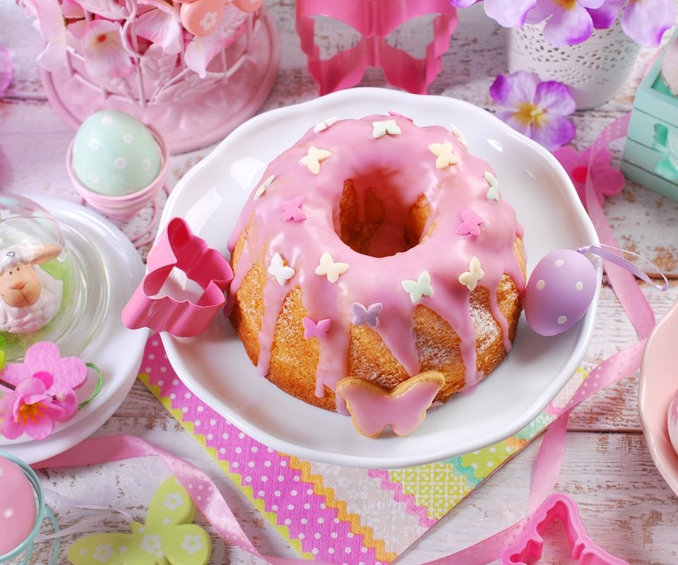 Обои цветы, весна, пасха, яйца, кулич, кекс, flowers, spring, easter, eggs, cake, cupcake разрешение 2880x1800 Загрузить