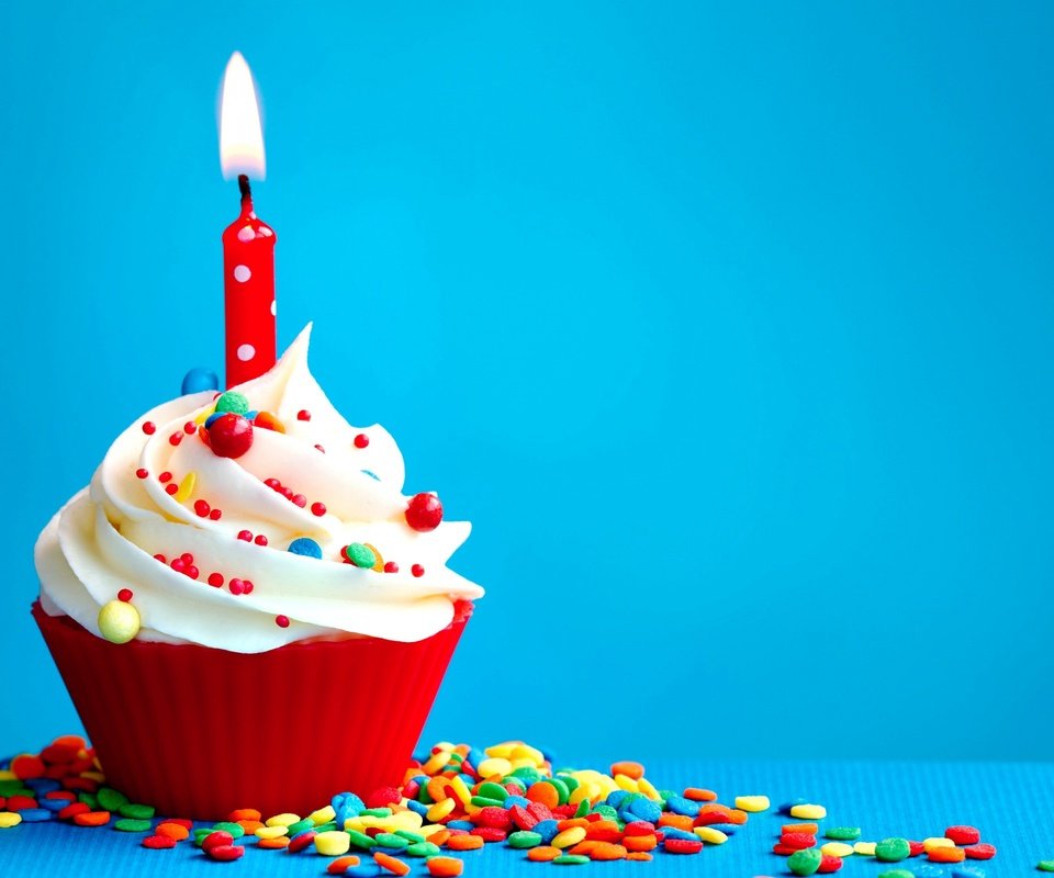 Обои свеча, день рождения, пирожное, candle, birthday, cake разрешение 2560x1600 Загрузить