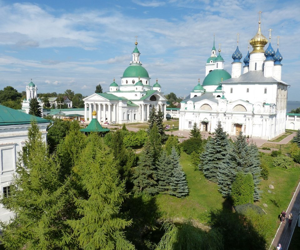 Обои город, россия, церковь, здание, купол, религия, ростов, the city, russia, church, the building, the dome, religion, rostov разрешение 3865x2899 Загрузить