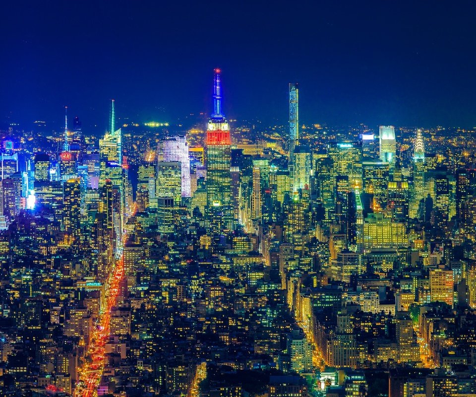 Обои ночь, огни, панорама, город, мегаполис, сша, нью - йорк, night, lights, panorama, the city, megapolis, usa, new york разрешение 2048x1365 Загрузить