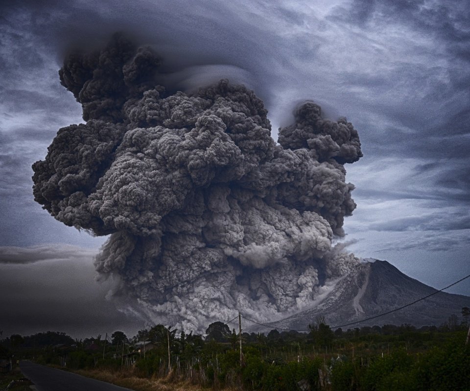 Обои дым, извержение, вулкан, вулкан этна, этна, smoke, the eruption, the volcano, mount etna, etna разрешение 1920x1469 Загрузить