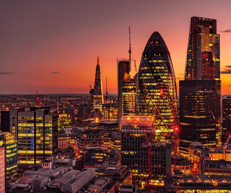 Обои закат, панорама, лондон, небоскребы, ночной город, англия, здания, sunset, panorama, london, skyscrapers, night city, england, building разрешение 5120x3200 Загрузить