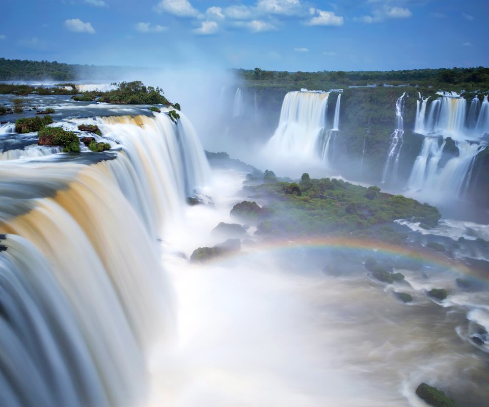 Обои небо, река, природа, водопад, радуга, аргентина, игуасу, the sky, river, nature, waterfall, rainbow, argentina, iguazu разрешение 5200x3467 Загрузить