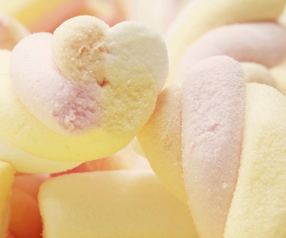 Обои сладости, зефир, крупным планом, маршмэллоу, sweets, marshmallows, closeup, marshmallow разрешение 5184x2638 Загрузить