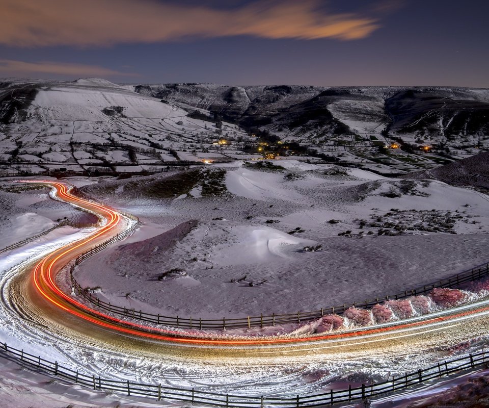 Обои дорога, огни, зима, road, lights, winter разрешение 2048x1304 Загрузить