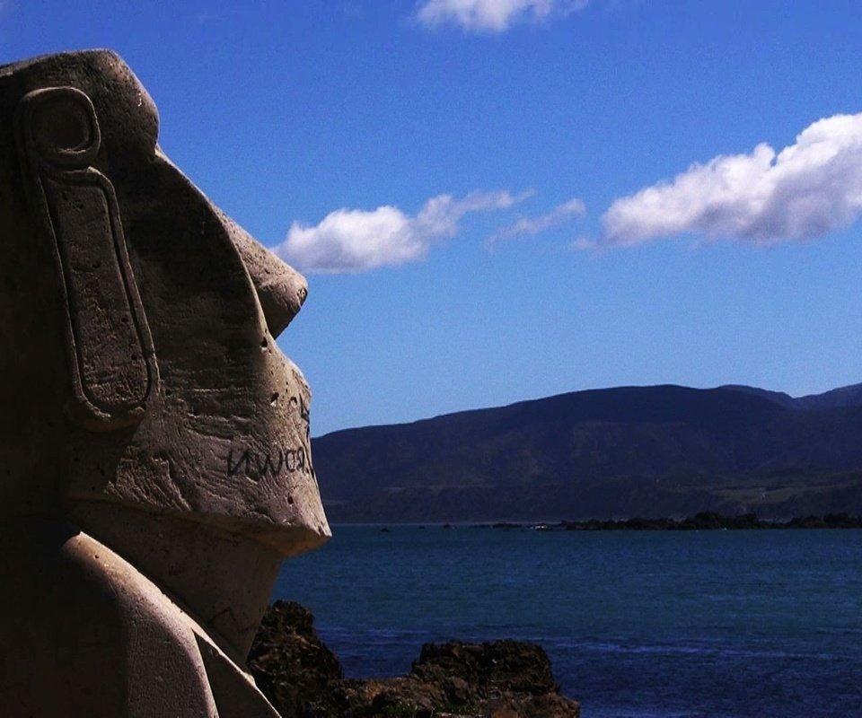 Обои небо, истукан, облака, моай, природа, рапануи, пейзаж, остров пасхи, статуя, скульптура, чили, the sky, image, clouds, moai, nature, rapanui, landscape, easter island, statue, sculpture, chile разрешение 1920x1080 Загрузить