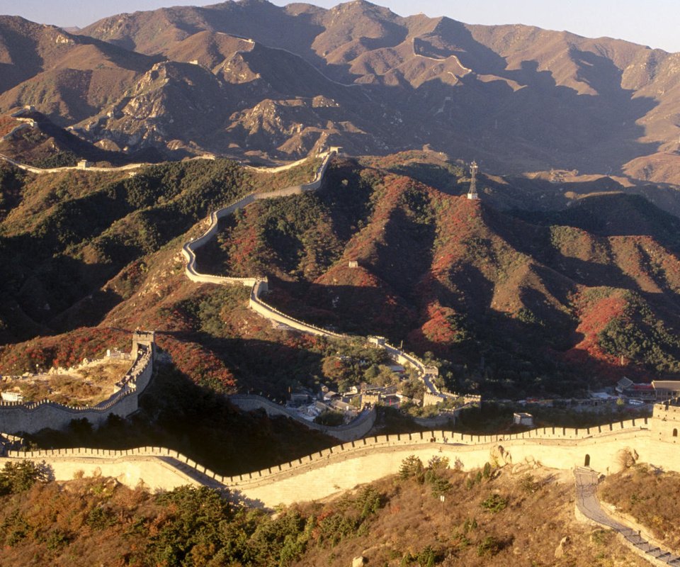 Обои горы, пейзаж, китай, великая китайская стена, mountains, landscape, china, the great wall of china разрешение 1920x1080 Загрузить