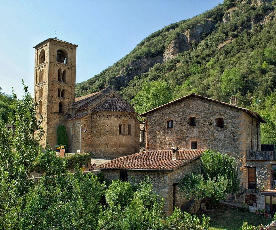 Обои beget
catalunya, beget
catalunya разрешение 2304x1536 Загрузить