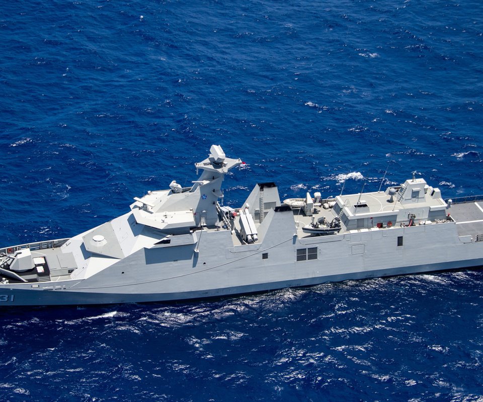 Обои фрегат, вмс индонезии, kri martadinata (331), frigate, the navy of indonesia разрешение 2112x1188 Загрузить