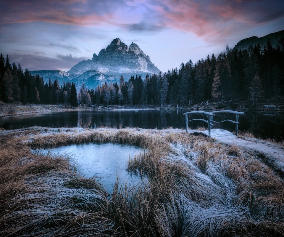 Обои горы, природа, мост, mountains, nature, bridge разрешение 1920x1344 Загрузить