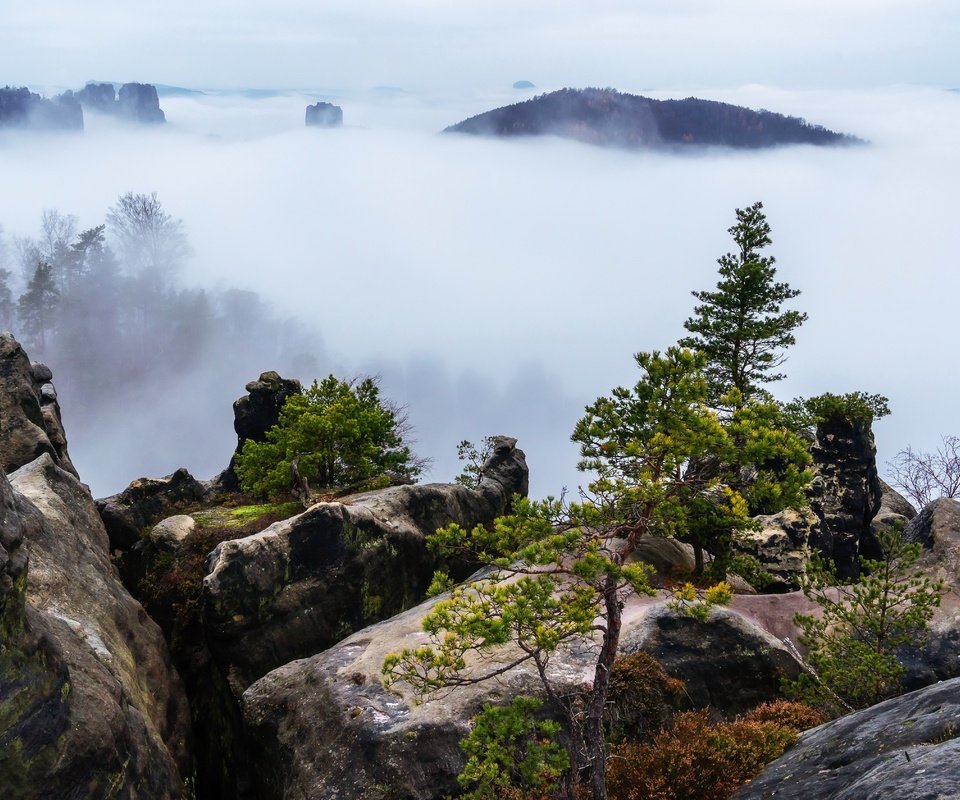 Обои горы, природа, туман, mountains, nature, fog разрешение 6000x3375 Загрузить