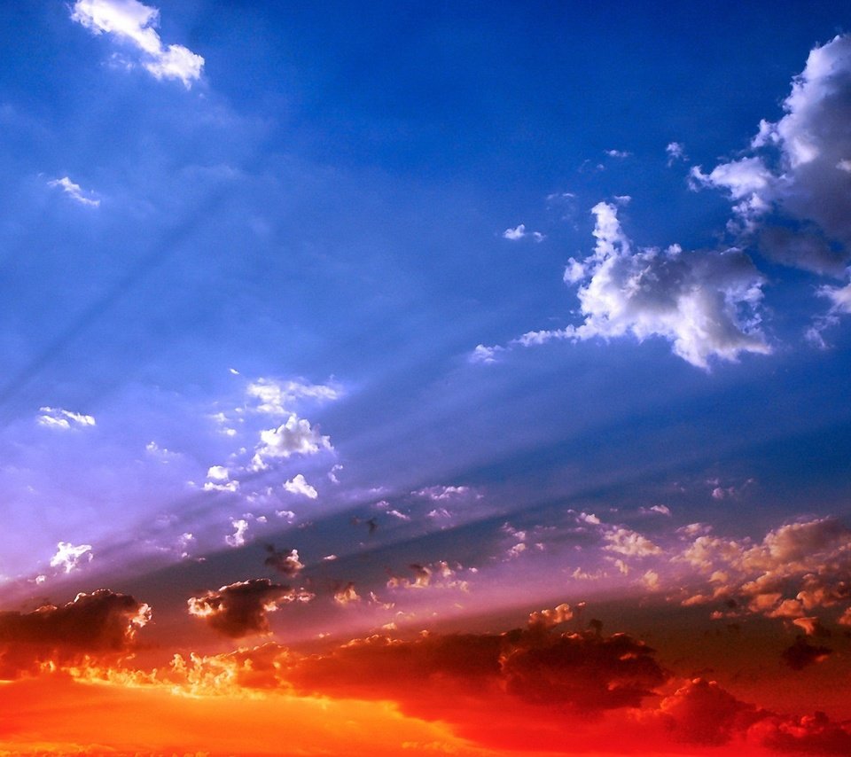 Обои небо, свет, облака, цвет, the sky, light, clouds, color разрешение 1920x1440 Загрузить