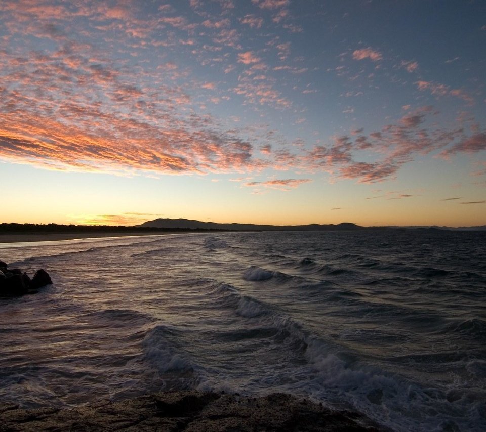 Обои вечер, природа, камни, волны, закат, пейзаж, море, лето, the evening, nature, stones, wave, sunset, landscape, sea, summer разрешение 1920x1200 Загрузить