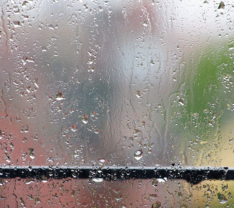 Обои дождь, окно, поручень, rain, window, handrail разрешение 3008x1790 Загрузить