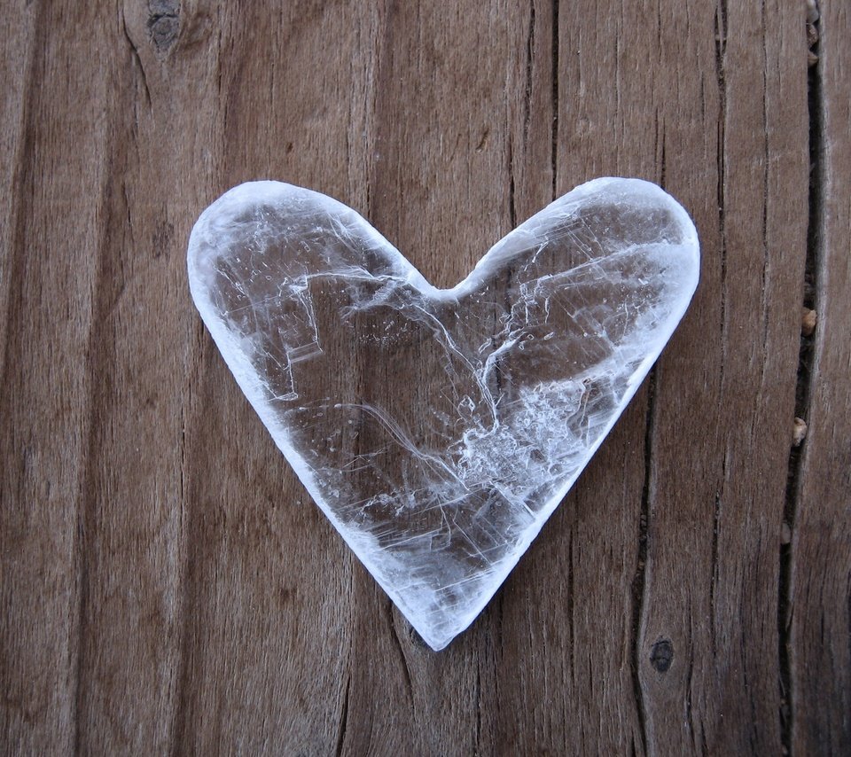 Обои лёд, сердце, ice, heart разрешение 2592x1944 Загрузить