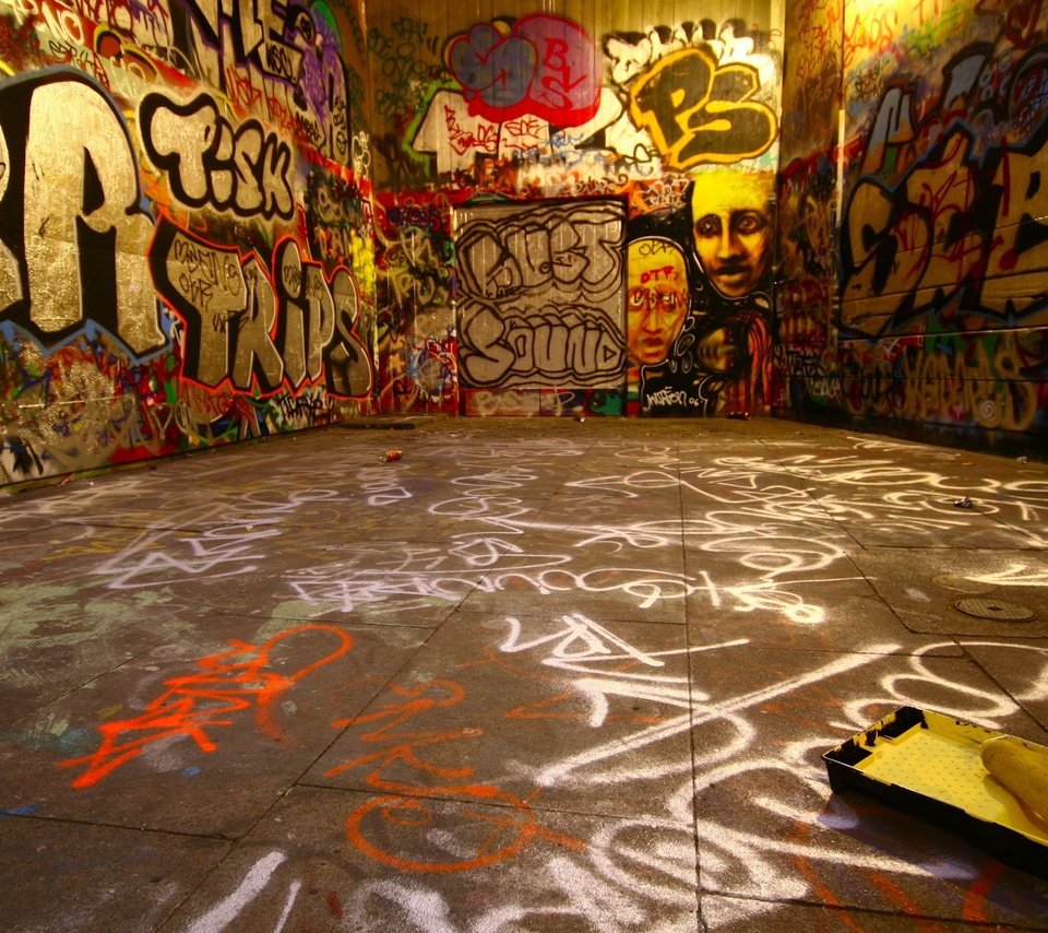 Обои краска, стены, граффити, paint, wall, graffiti разрешение 2560x1600 Загрузить