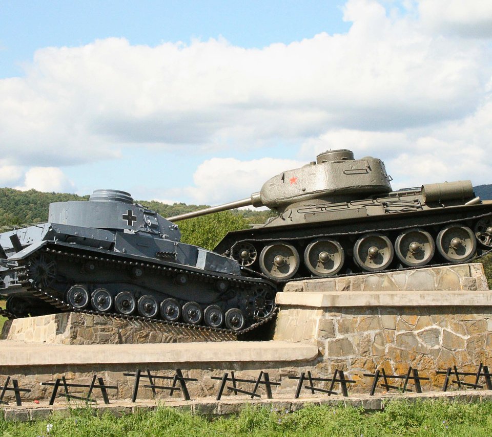 Обои танк, памятник, т-34, tank, monument, t-34 разрешение 1920x1200 Загрузить