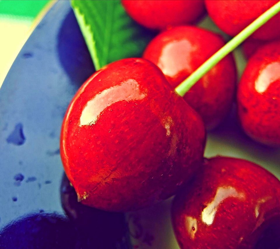 Обои макро, ягоды, вишня, macro, berries, cherry разрешение 1920x1201 Загрузить