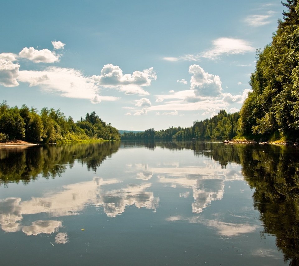 Обои облака, река, отражение, clouds, river, reflection разрешение 1920x1200 Загрузить