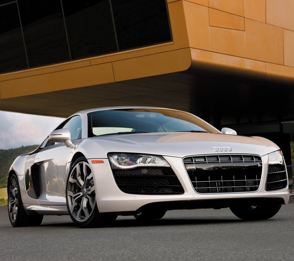 Обои белая, автомобиль audi r8, white, audi r8 разрешение 2048x1536 Загрузить