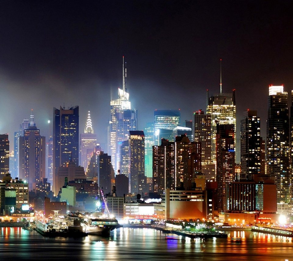 Панорама ночного Нью-Йорка