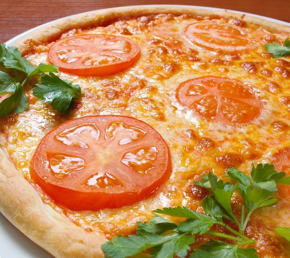 Обои зелень, сыр, выпечка, помидоры, пицца, greens, cheese, cakes, tomatoes, pizza разрешение 1920x1200 Загрузить