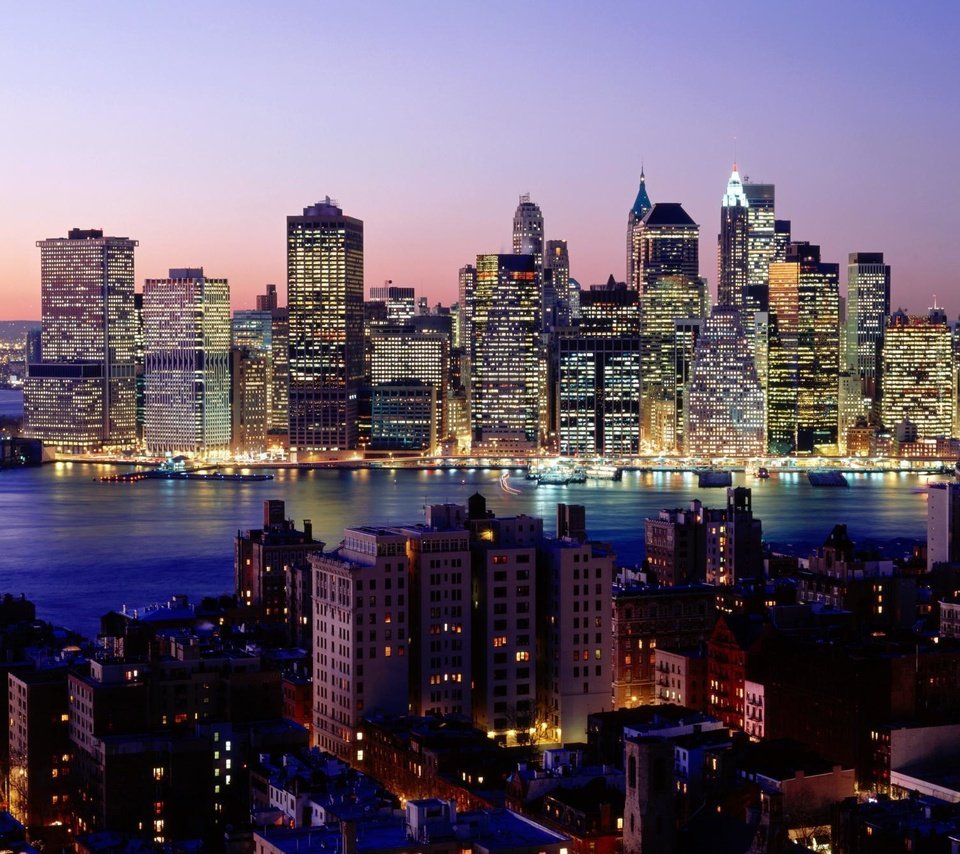 Обои огни, вечер, небоскребы, нью-йорк, манхеттен, вид на город, lights, the evening, skyscrapers, new york, manhattan, city view разрешение 1999x1333 Загрузить