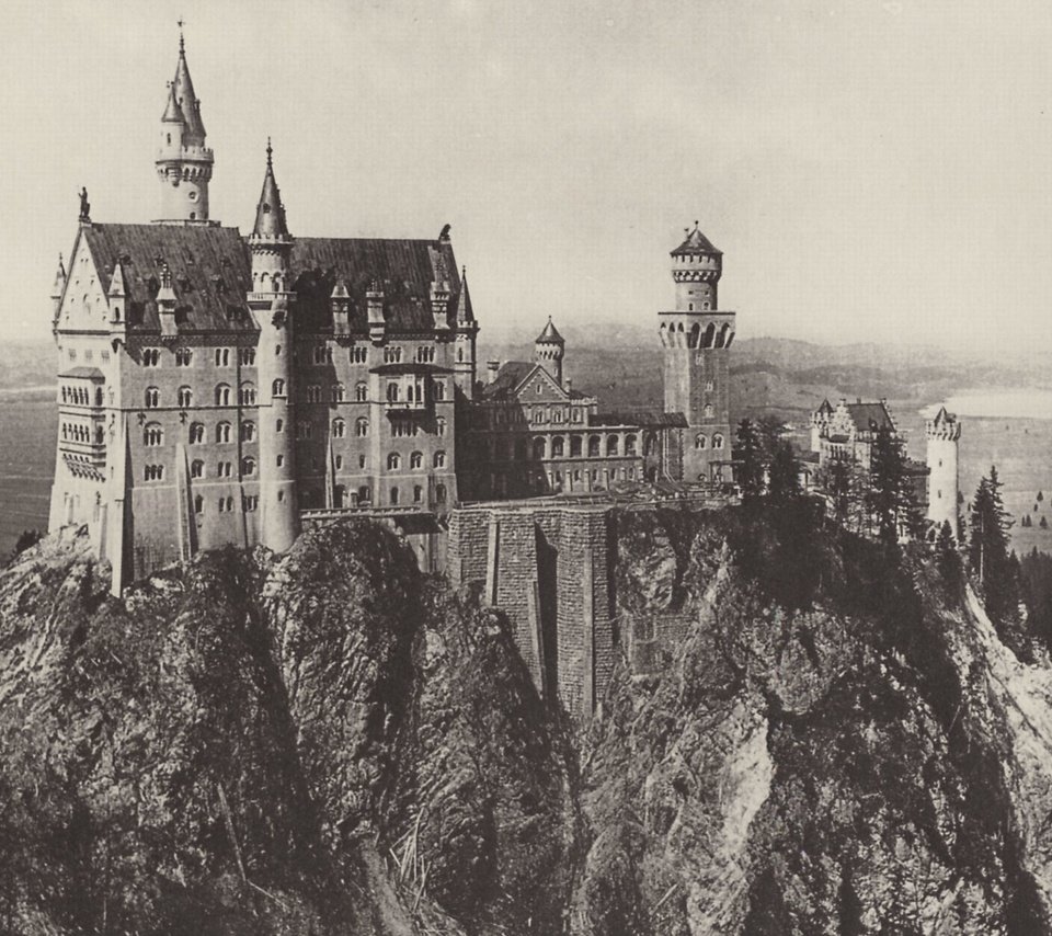 Обои замок, германия, старое фото, бавария, замок нойшванштайн, castle, germany, old photo, bayern, neuschwanstein castle разрешение 2024x1512 Загрузить