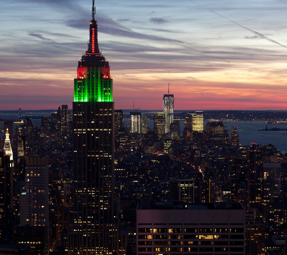 Обои нью-йорк, empire state building, эмпайр-стейт-билдинг, мпайр-стейт-билдинг, new york, the empire state building разрешение 2400x1600 Загрузить