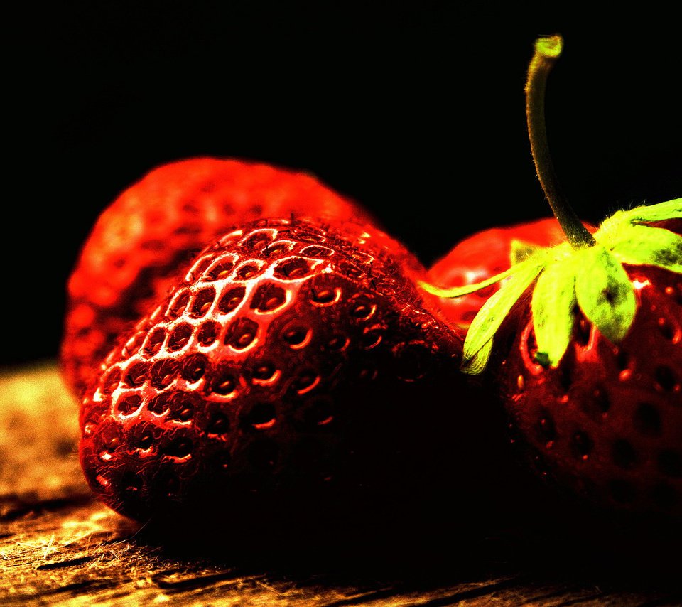 Обои макро, клубника, ягоды, macro, strawberry, berries разрешение 1920x1200 Загрузить