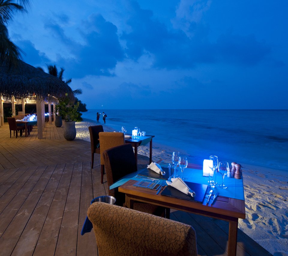 Обои море, пляж, мальдивы, синий вечер, sea, beach, the maldives, blue night разрешение 2500x1664 Загрузить