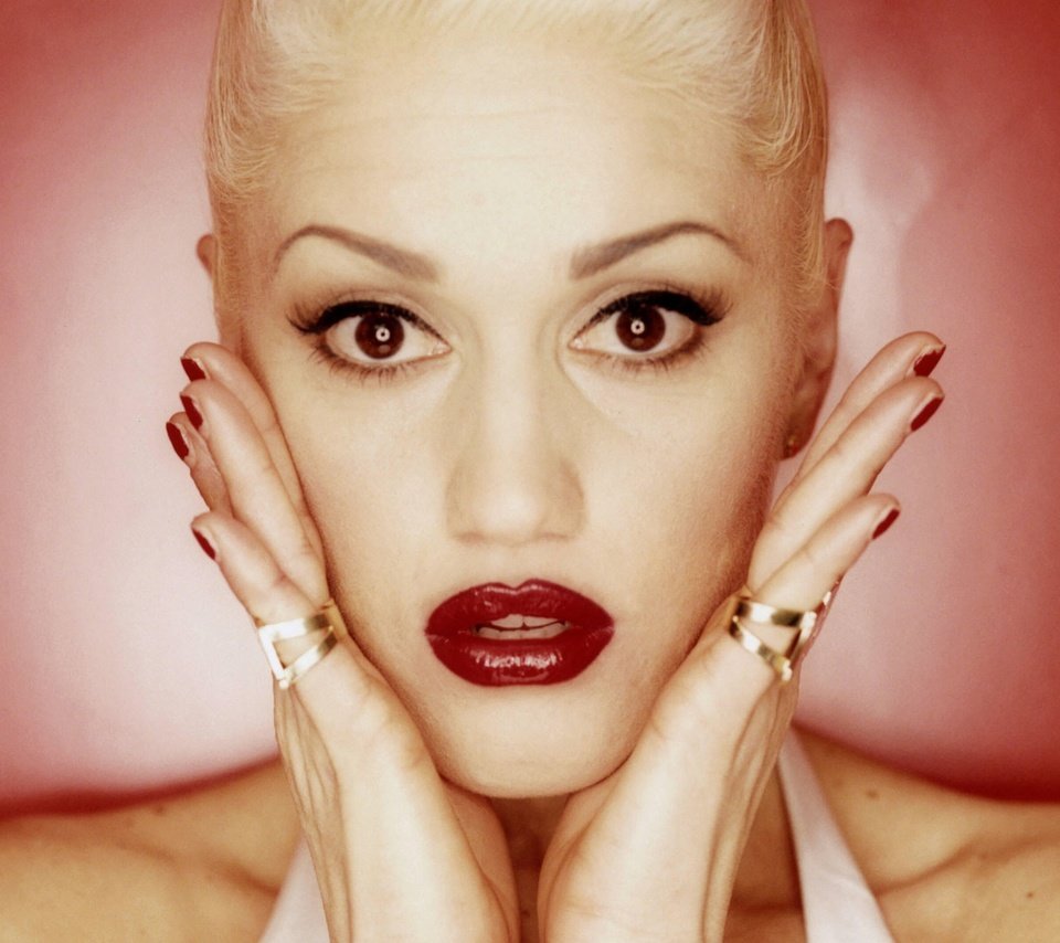 Обои гвен стефани, pevica, seksualnaya, модел, gwen stefani, model разрешение 2600x1546 Загрузить