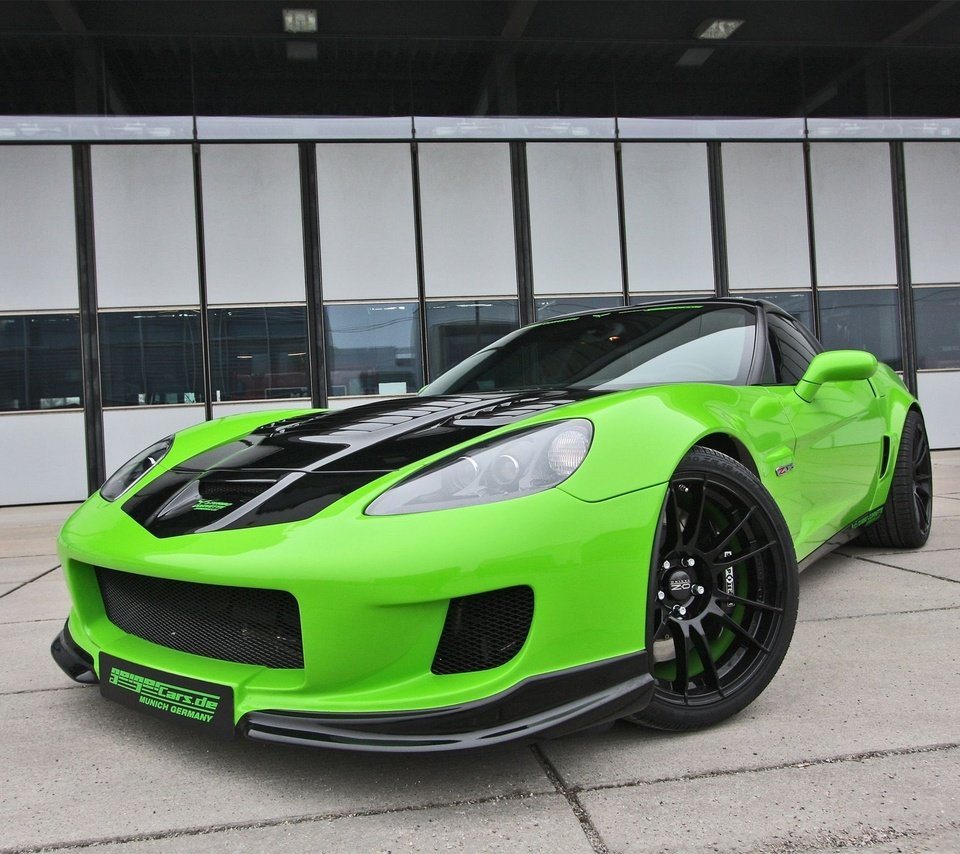 Corvette Custom Green Black