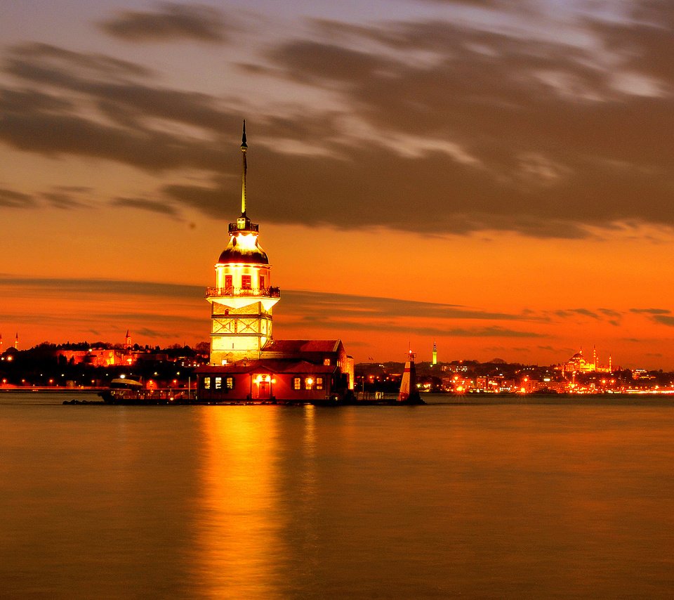 Обои закат, стамбул, девичья башня, maiden's tower, the maiden's tower, bosphorus, sunset, istanbul, maiden tower разрешение 3359x2092 Загрузить