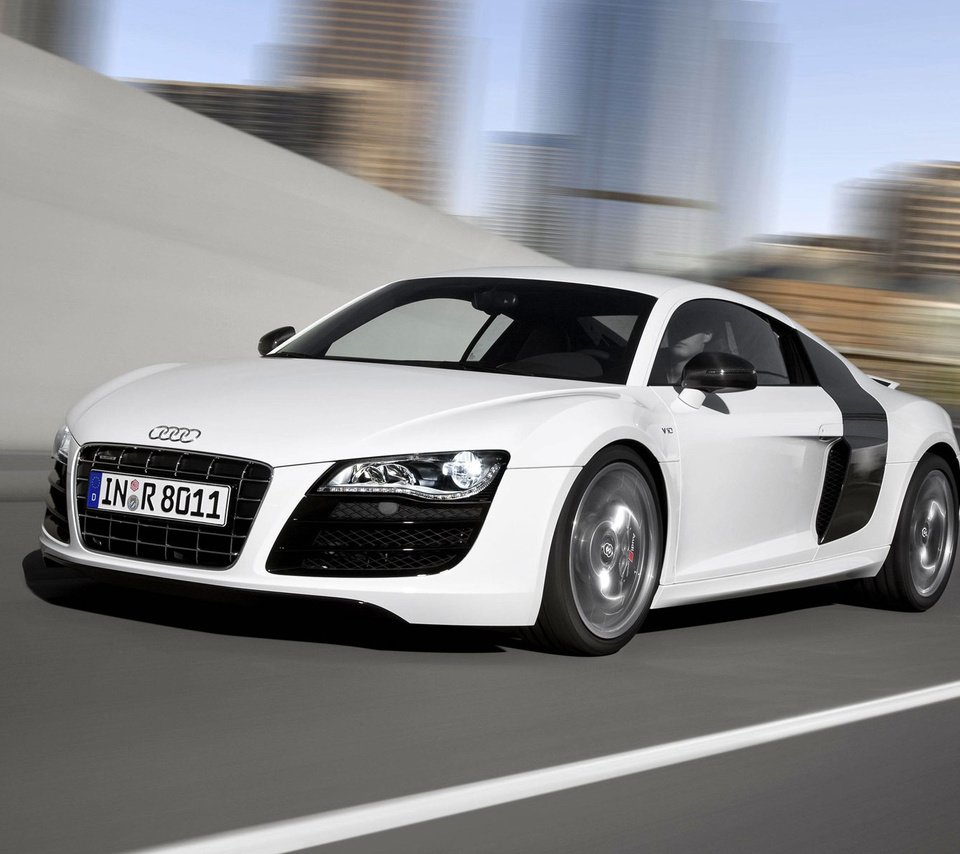 Audi r8 White