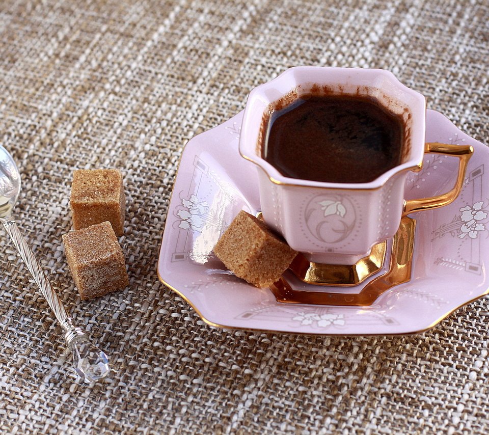 Обои кофе, чашка, сахар, натюрморт, ложка, розовое, фарфор, coffee, cup, sugar, still life, spoon, pink, porcelain разрешение 2560x1600 Загрузить