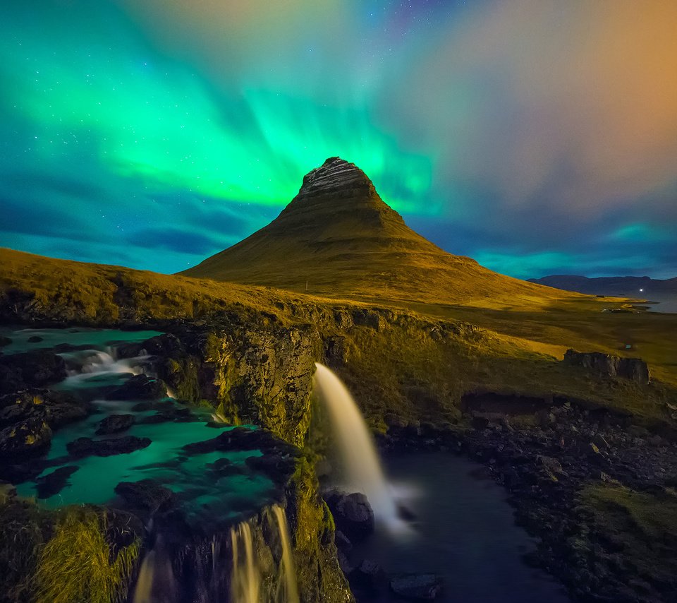 Обои водопад, исландия, aurora borealis, киркьюфетль, waterfall, iceland, kirkjufell разрешение 1920x1200 Загрузить