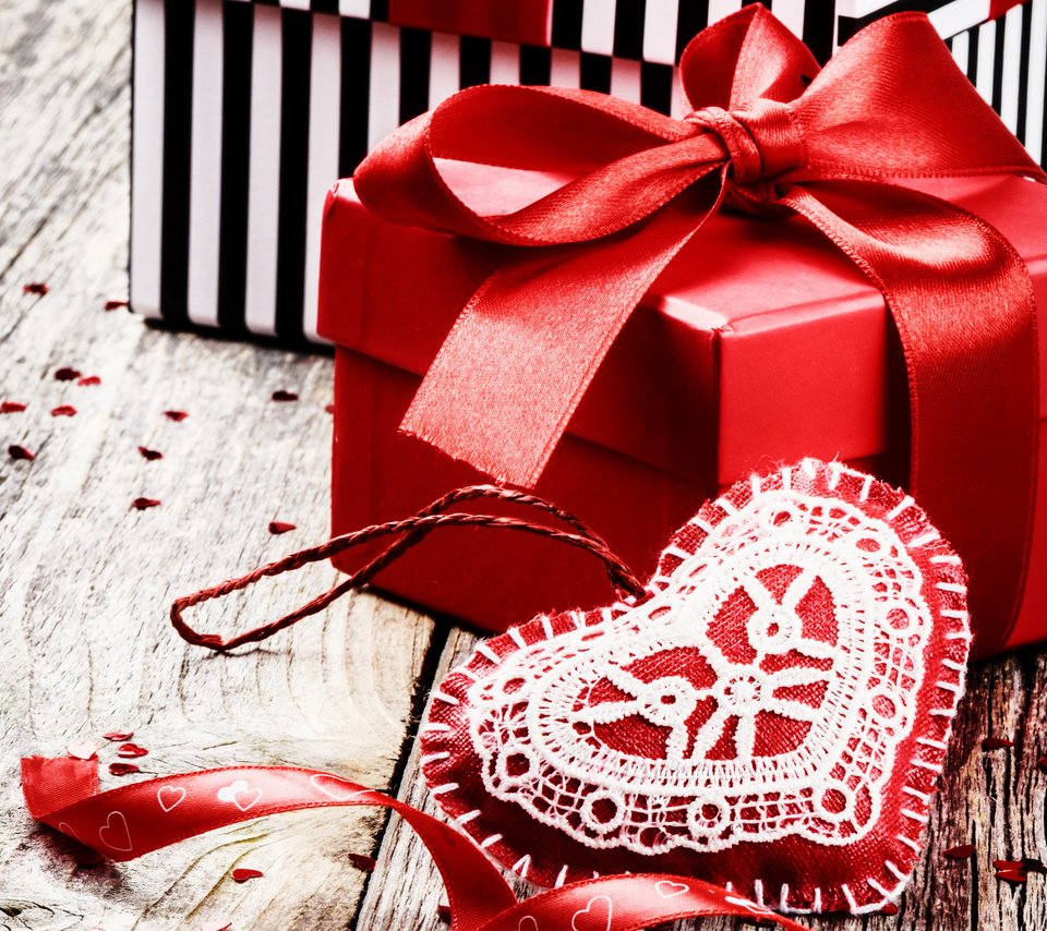 Обои фото, подарки, сердце, праздник, бантик, photo, gifts, heart, holiday, bow разрешение 3000x2480 Загрузить