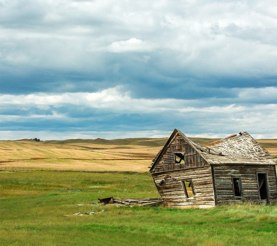 Обои небо, природа, поле, домик, the sky, nature, field, house разрешение 2048x1366 Загрузить