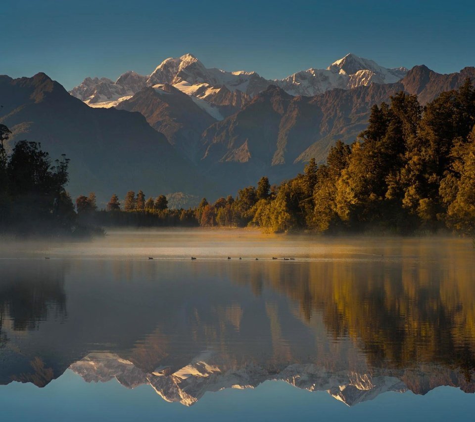 Обои озеро, горы, природа, лес, lake, mountains, nature, forest разрешение 2048x1363 Загрузить