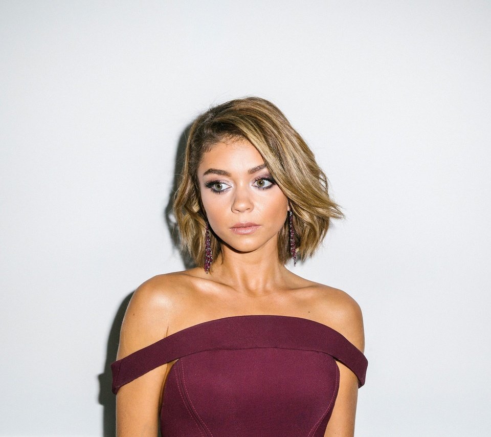 Обои девушка, платье, взгляд, лицо, актриса, фотосессия, sarah hyland, сара хайленд, сара джейн хайленд, girl, dress, look, face, actress, photoshoot, sarah jane hyland разрешение 2560x1920 Загрузить