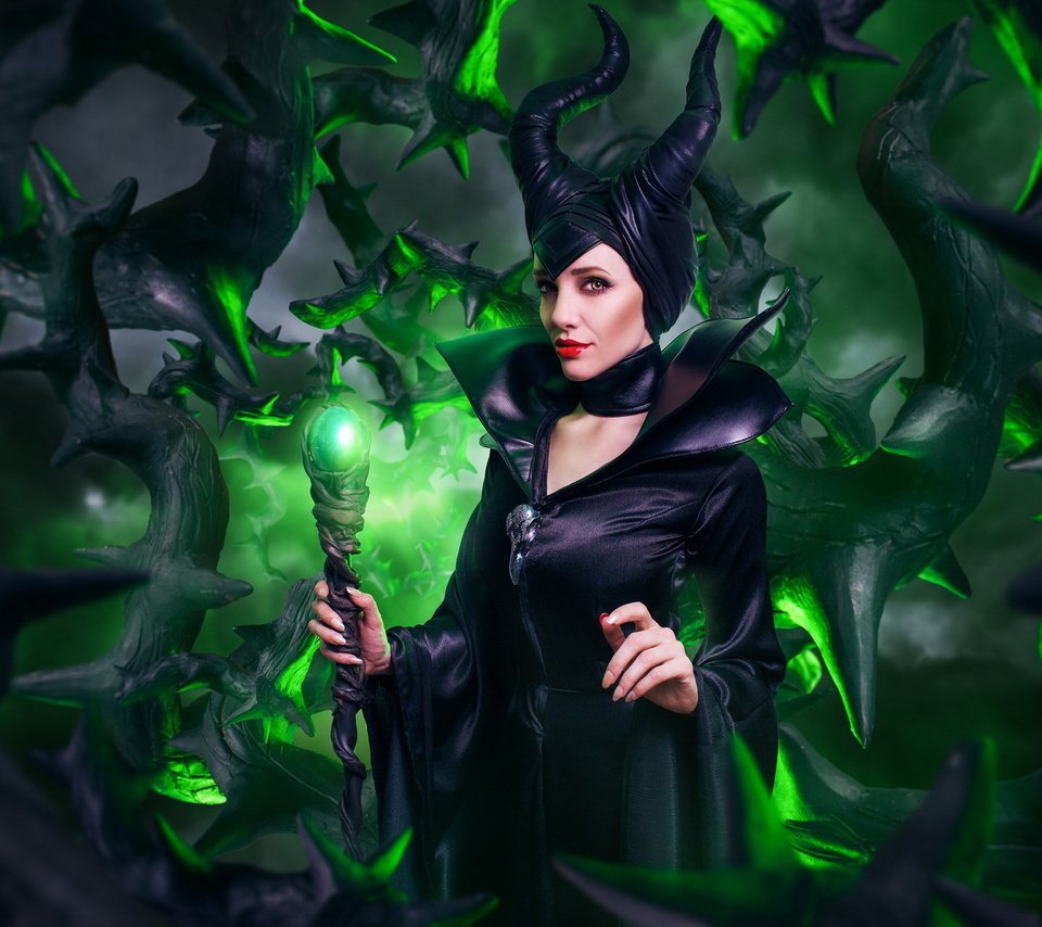 Обои анджелина джоли, малефисента, angelina jolie, maleficent разрешение 1920x1200 Загрузить