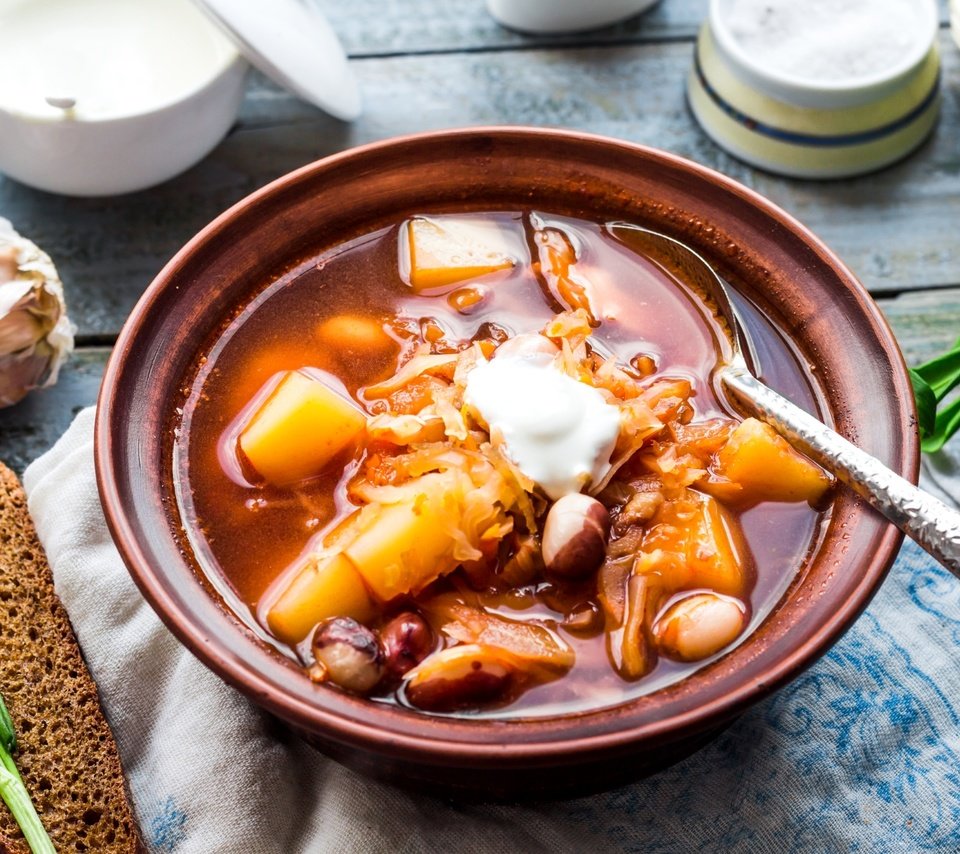 Обои хлеб, миска, борщ, чеснок, bread, bowl, soup, garlic разрешение 2400x1527 Загрузить